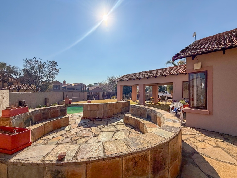 4 Bedroom Property for Sale in Xanadu Eco Park North West